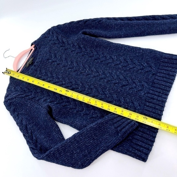 Banana Republic Wool Crewneck Sweater - Women's size S Blue - Picture 6 of 13